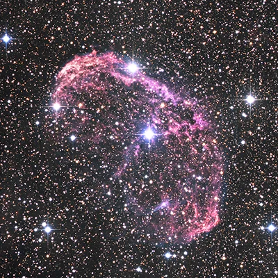 Crescent Nebula, Sh 2-105