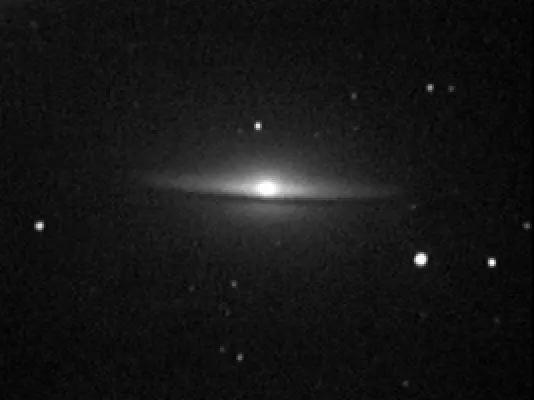 M 104
