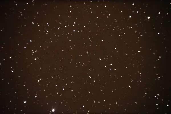 Quasar J014709+463037